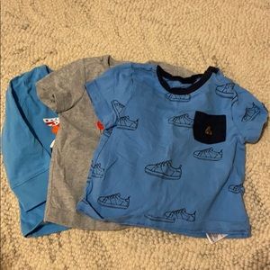 T shirt and onesie bundle! Hanna Anderson/gap
